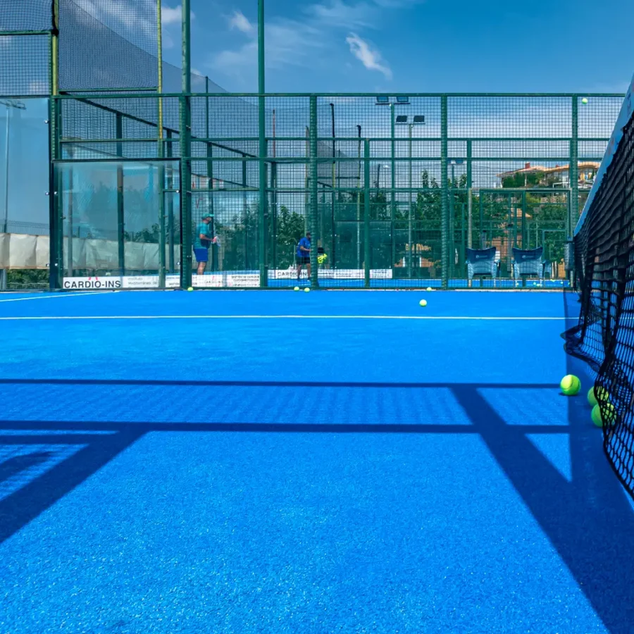 Pádel Bonalba Club Clases de pádel niños y adultos Alquiler pistas pádel Bolsa jugadores pádel