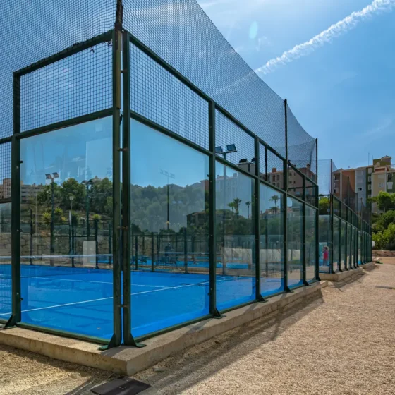 Pádel Bonalba Club Clases de pádel niños y adultos Alquiler pistas pádel Bolsa jugadores pádel
