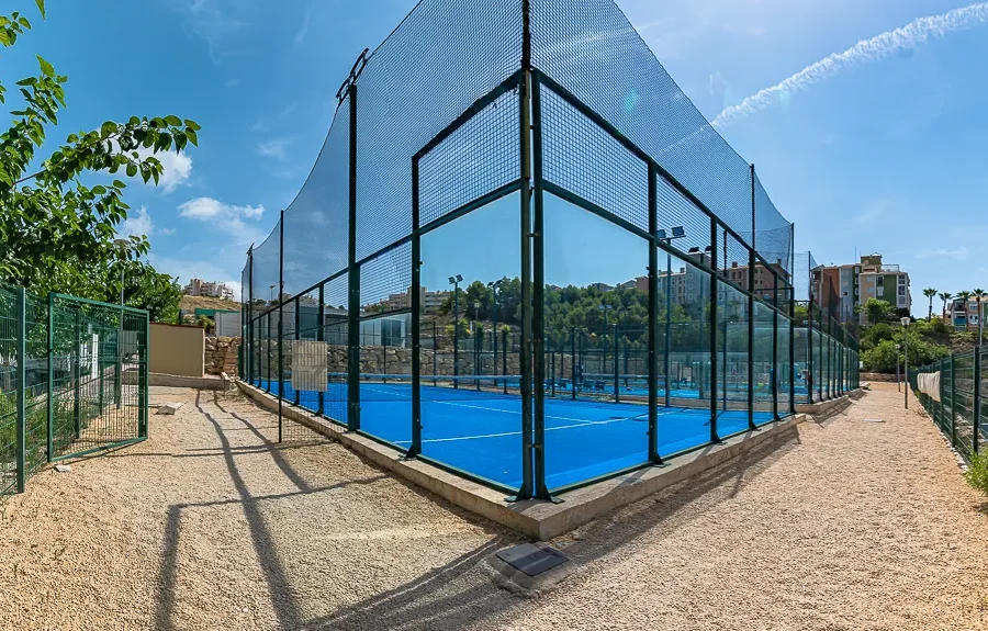 Pistas de pádel Bonalba Mutxamel Alicante Alquiler Clases Bolsa de jugadores